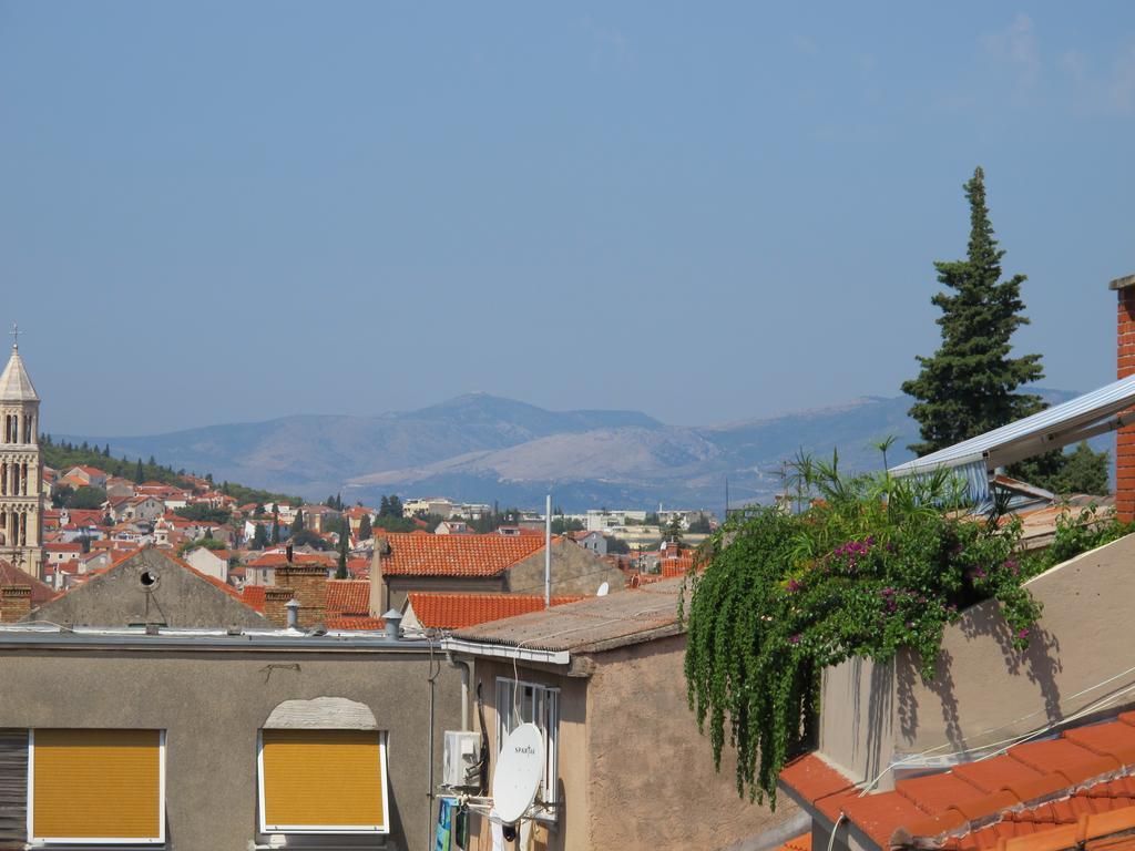 Apartments Lucac Manus Split Exterior foto